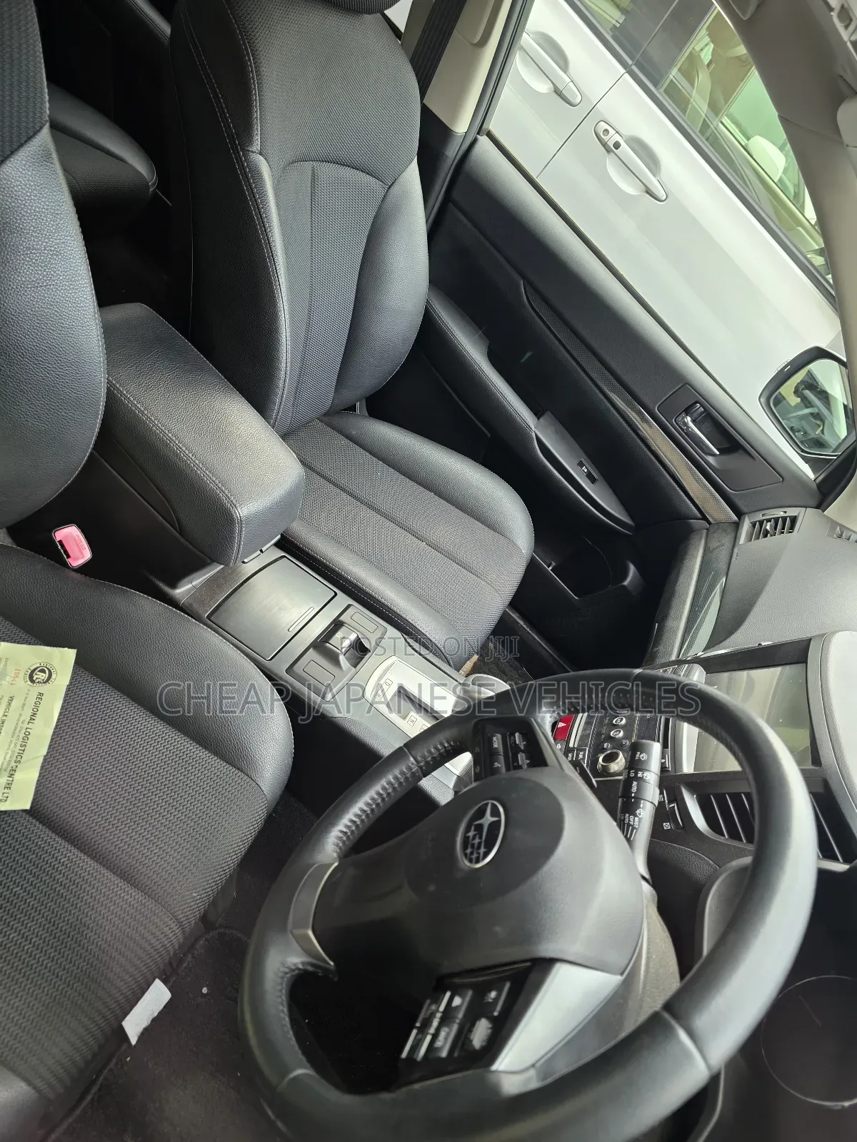 Subaru Legacy 2.5i Premium 2013 Silver