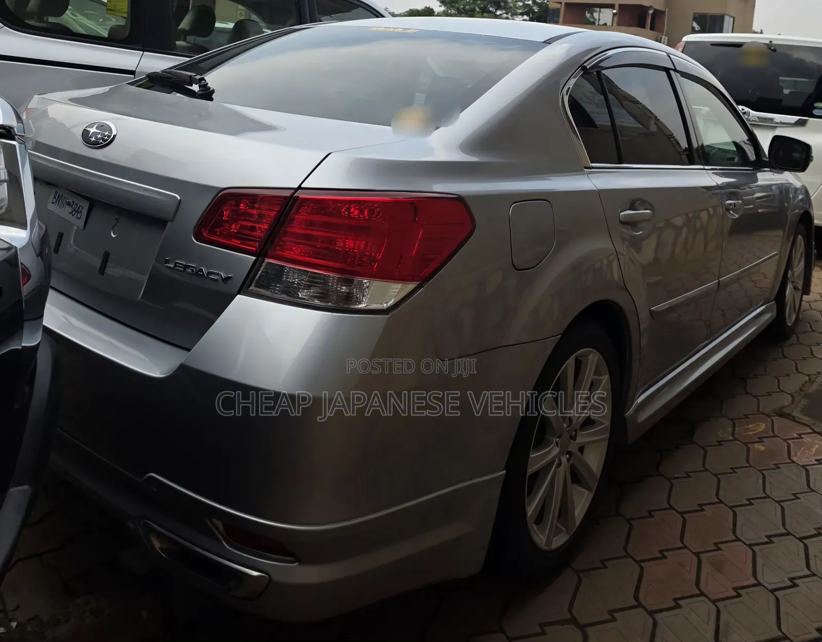 Subaru Legacy 2.5i Premium 2013 Silver
