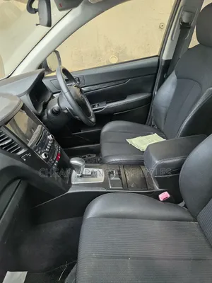 Subaru Legacy 2.5i Premium 2013 Silver