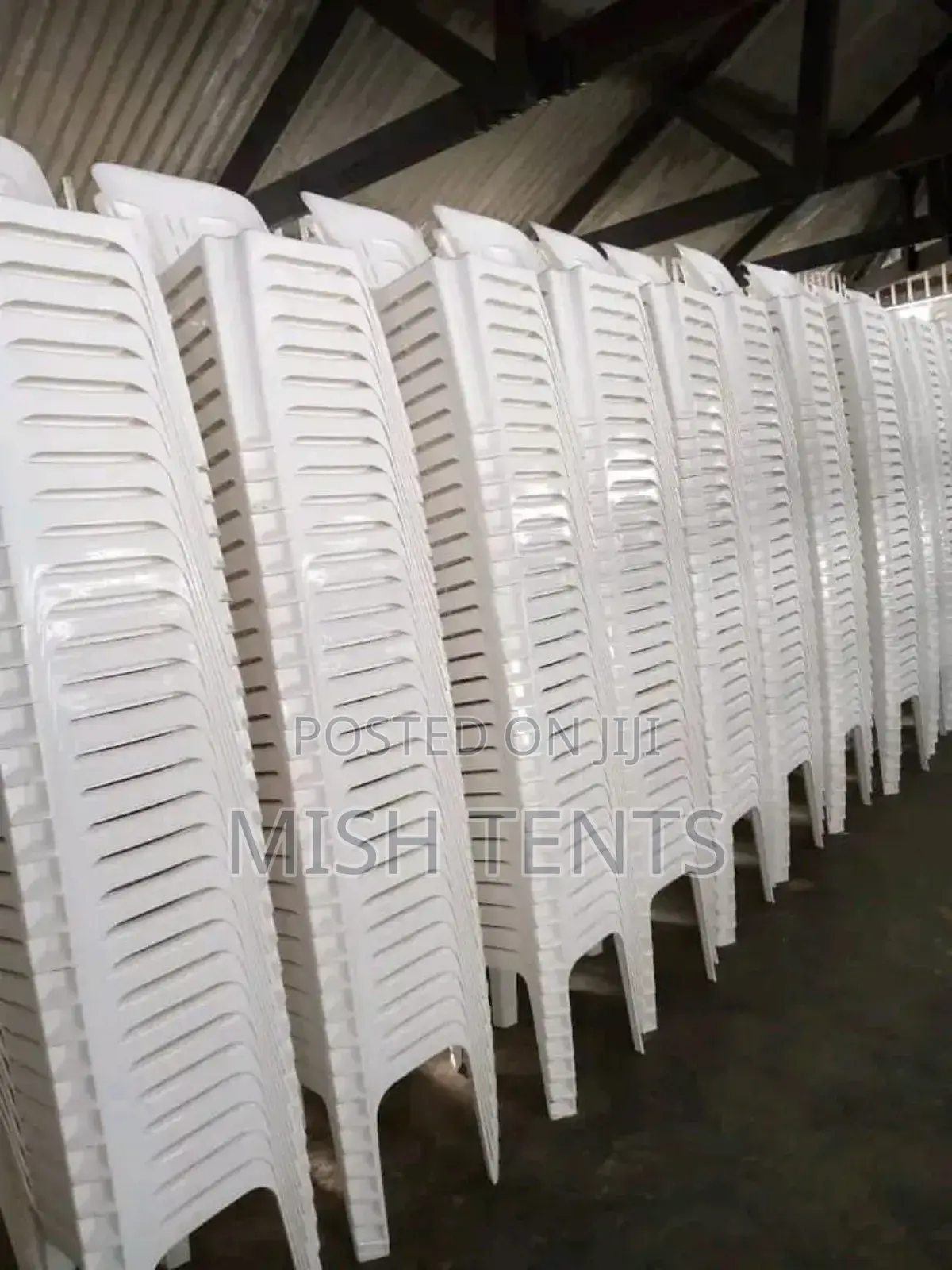 Full Set of Chairs 100 Pieces +