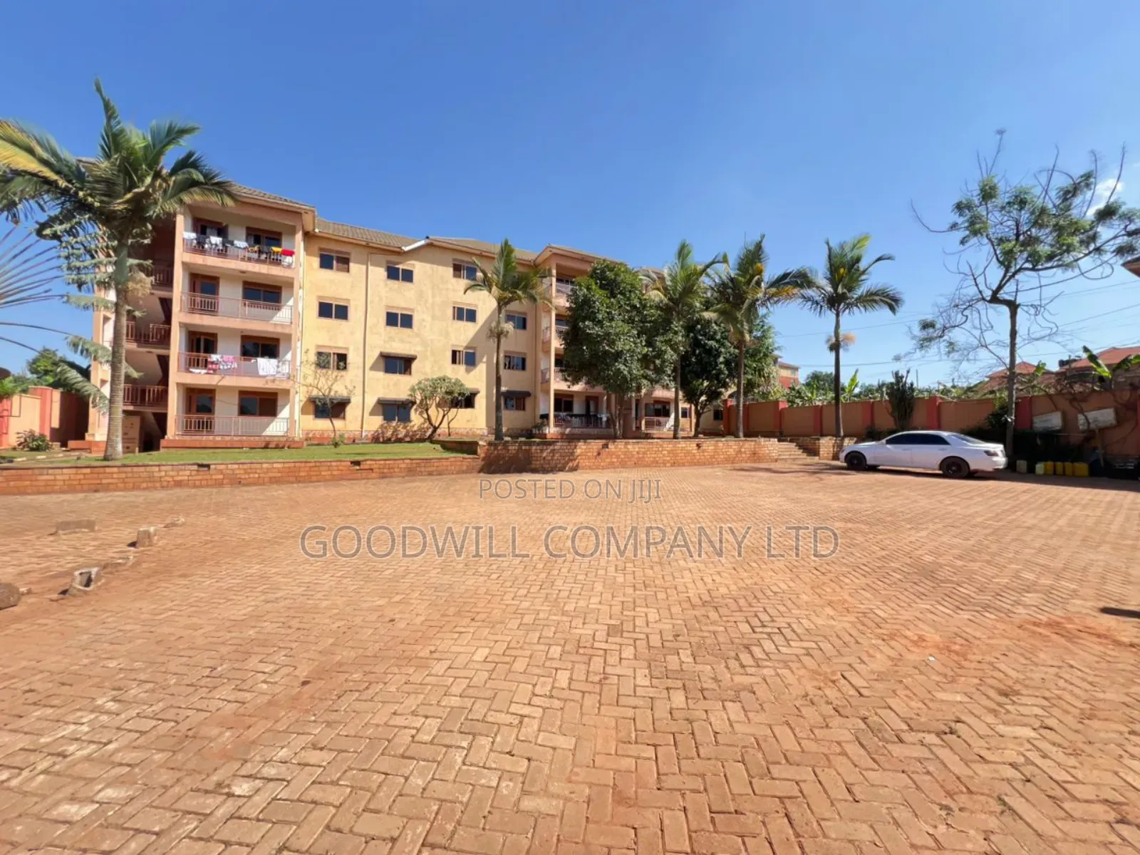 3bdrm Apartment in Najjera, Central Division for sale
