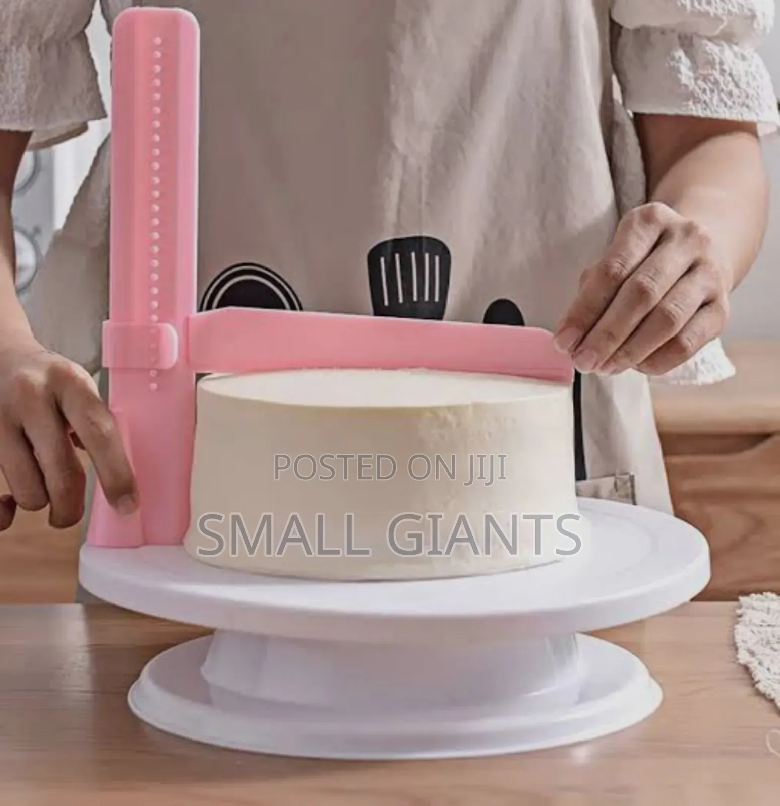 Adjustable Plastic Cake Scraper Or Smoother