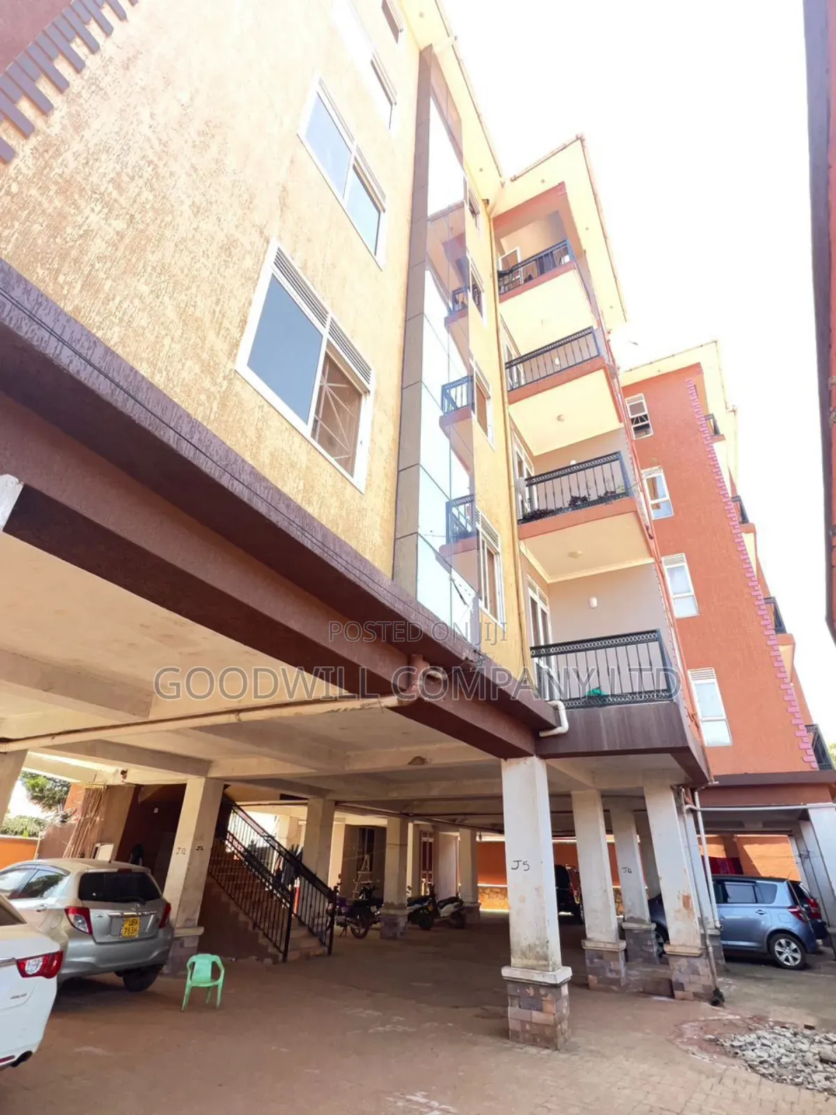3bdrm Apartment in Ntinda Kisasi, Central Division for sale