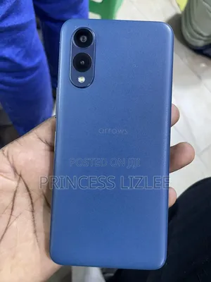 Fujitsu Arrows 5G F-51A 128 GB Blue