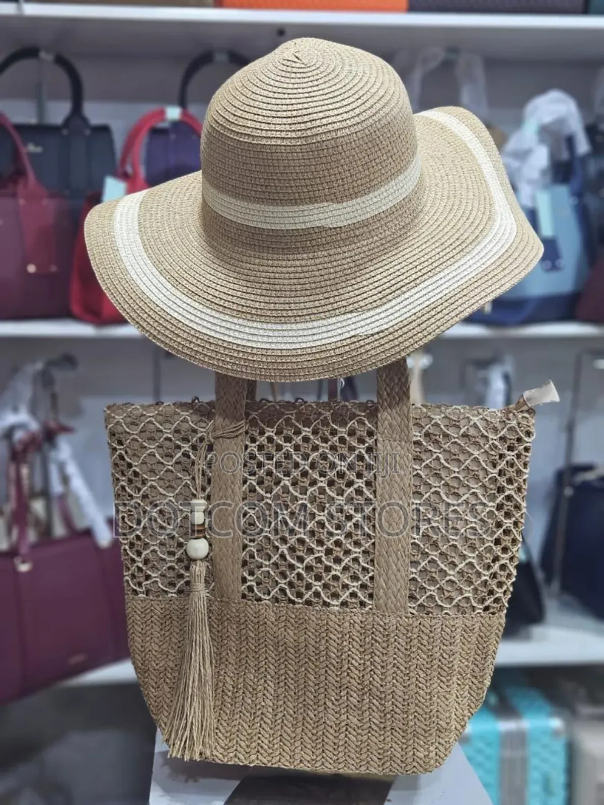 Woven Beach Bag and Hat Set.
