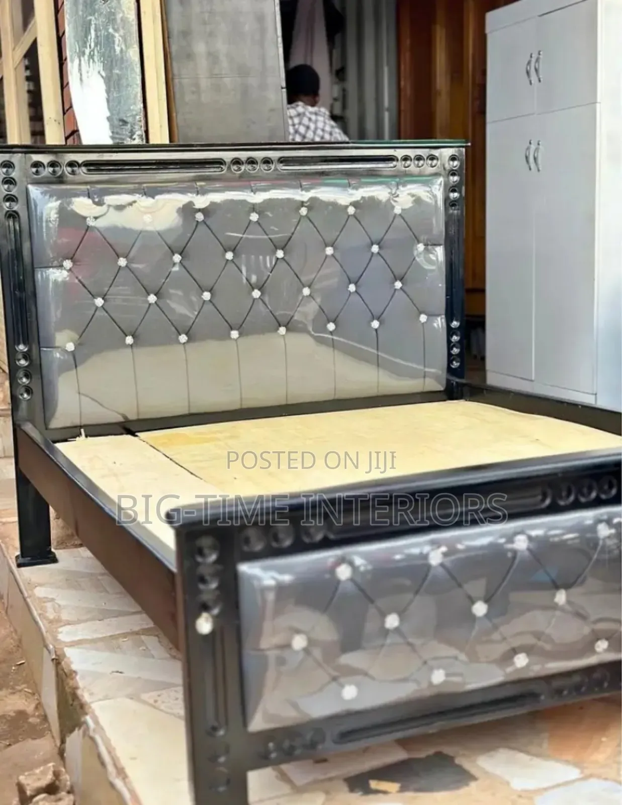New Black Framed 5by6 Bed