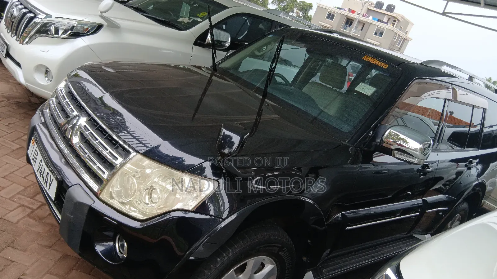 Mitsubishi Pajero 3.2 Di-Dc GLS 2010 Black