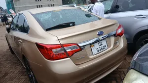 Subaru Legacy 2017 Gold