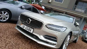 Volvo S90 2018 Gold
