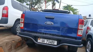 Ford Ranger Wildtrak 2012 Blue