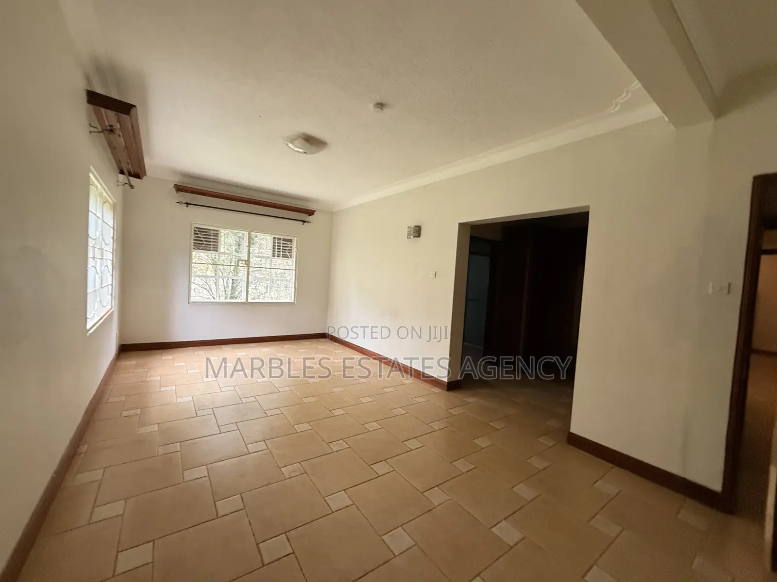 5bdrm Bungalow in Bugolobi, Central Division for rent