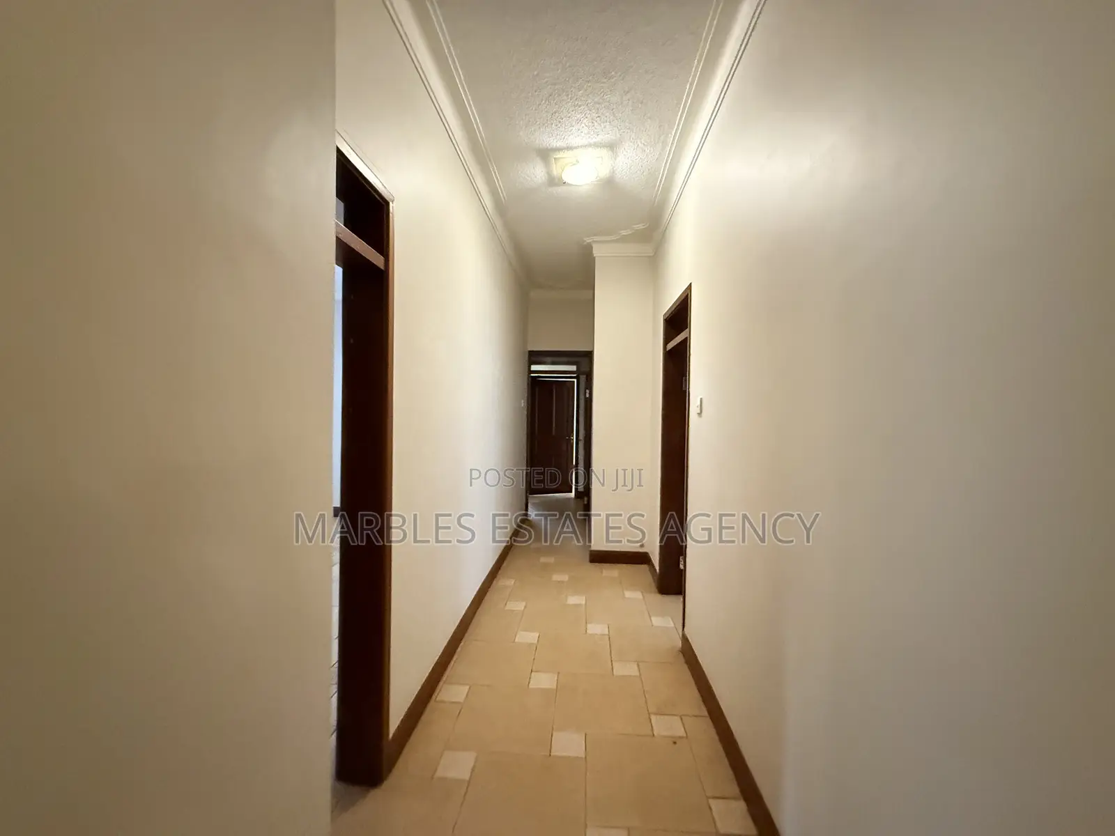 5bdrm Bungalow in Bugolobi, Central Division for rent