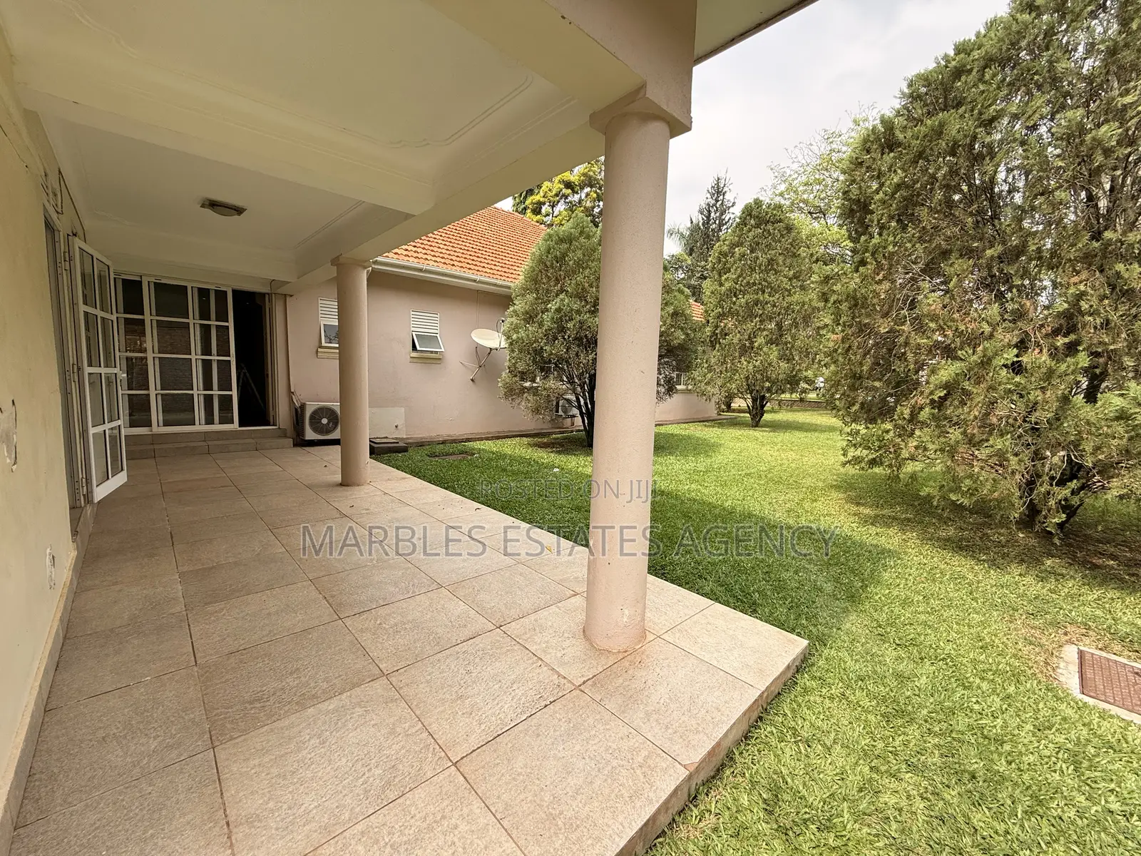 5bdrm Bungalow in Bugolobi, Central Division for rent