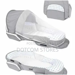 2 in 1 Baby Portable Bassinet and Storage Diaper Bag