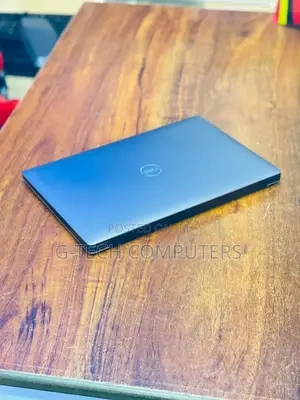 New Laptop Dell Latitude 5540 16GB Intel Core I9 SSD 512GB