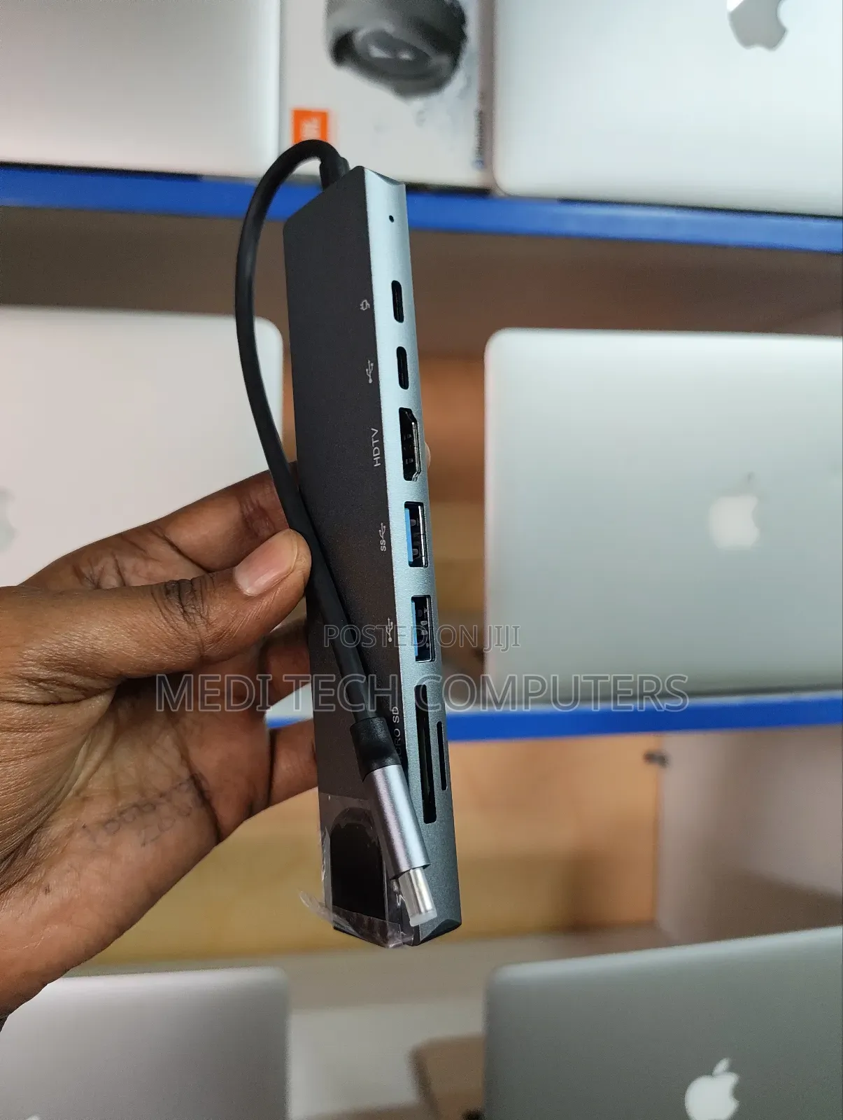 Type C to HDTV 8 in 1 Adapter