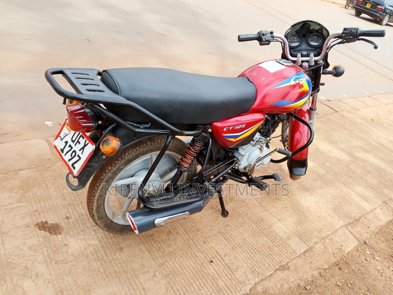 Bajaj Boxer 125 2022 Red