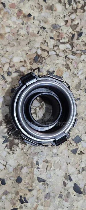 Isuzu Dmax Clutch Release Bearing/ Trow Out Bearing