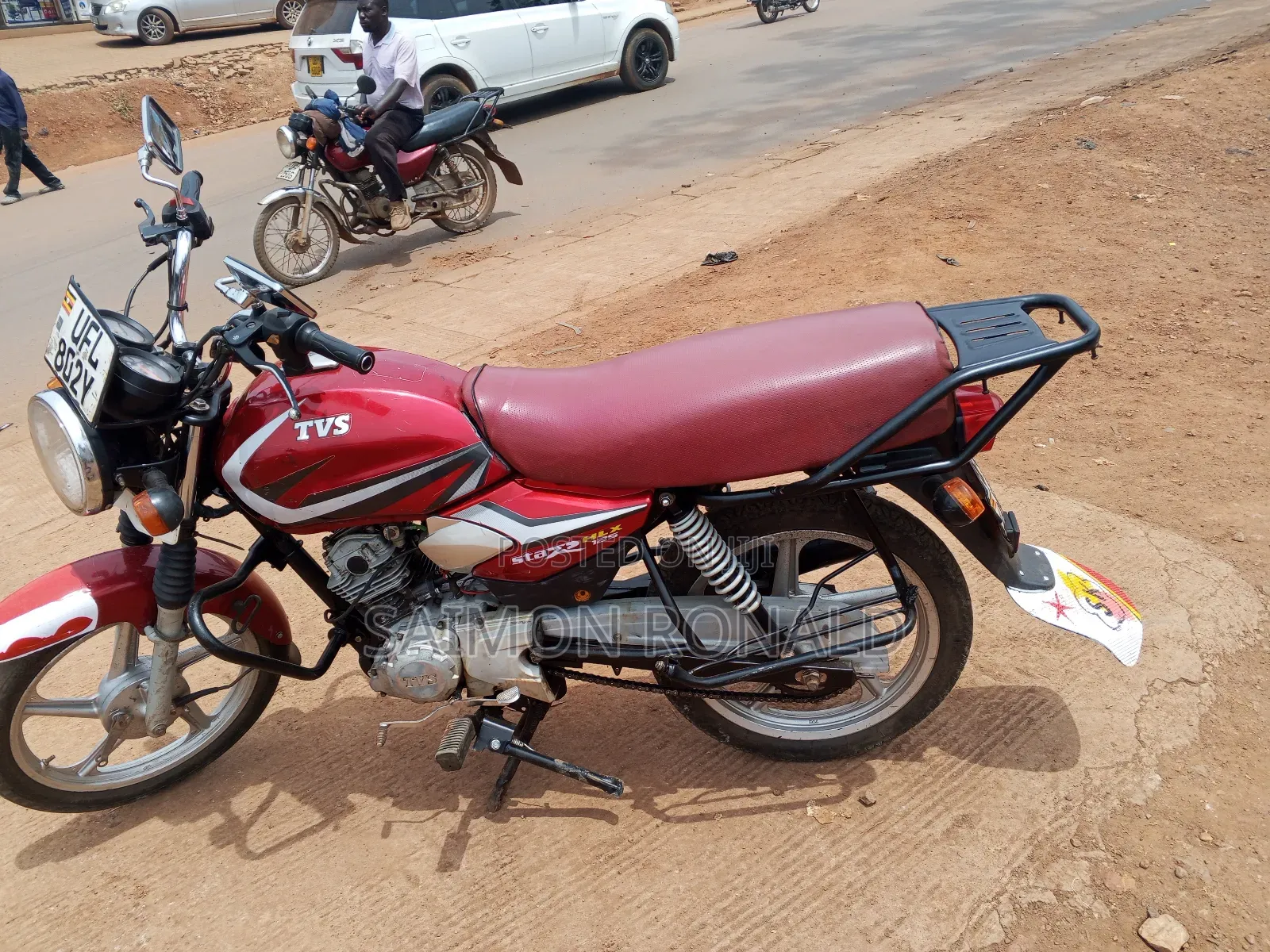 TVS HLX 125 2019 Red
