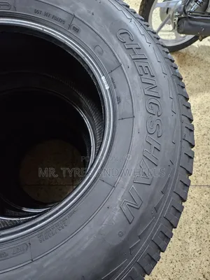 Mount Only On 16 Inch Rim Its 265 70 R16 Used But Still Gd Tires.