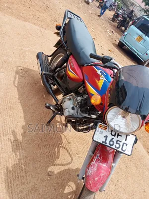Bajaj CT 125X 2022 Red