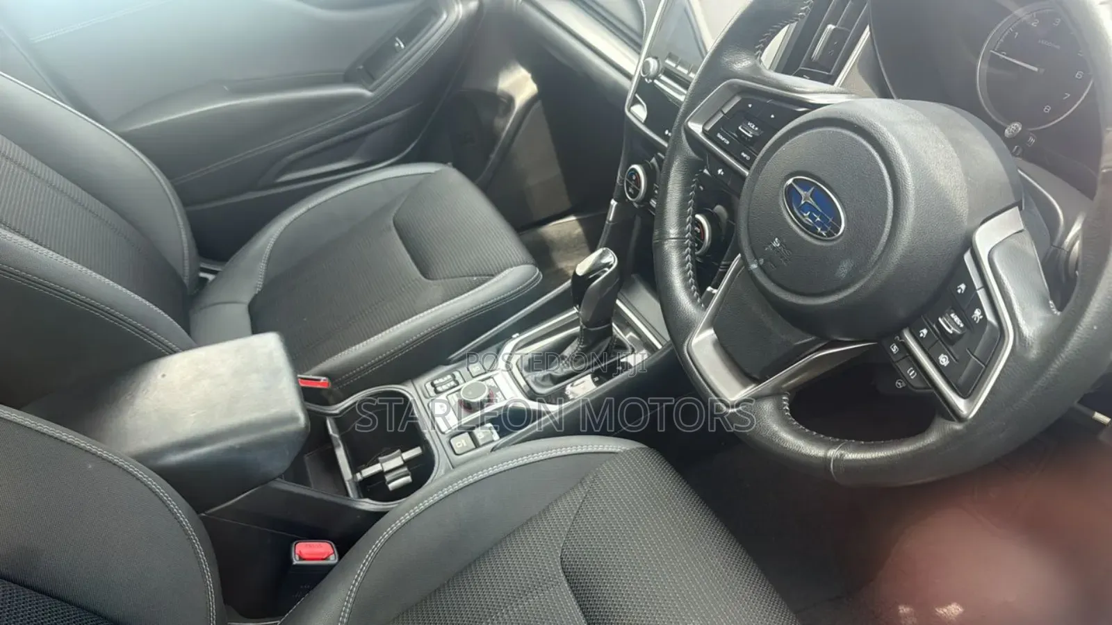 Subaru Forester Premium AWD 2020 White