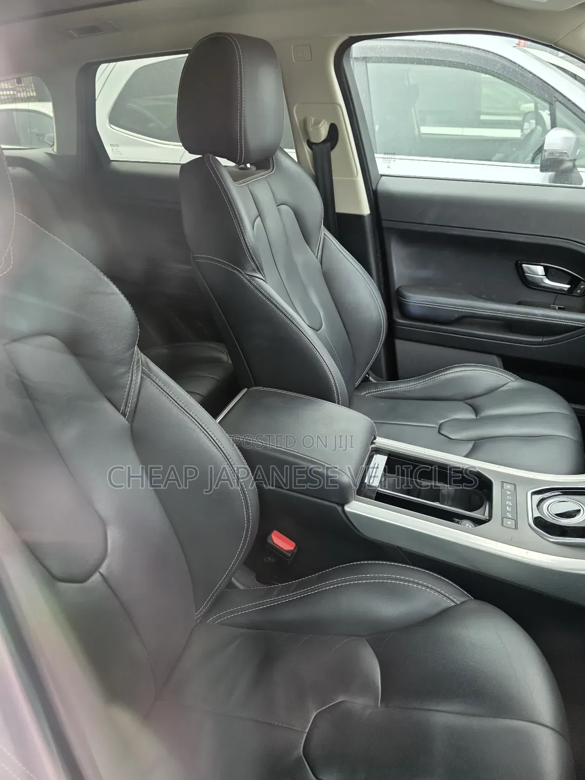 Land Rover Range Rover Evoque Pure AWD 5-Door 2013 White