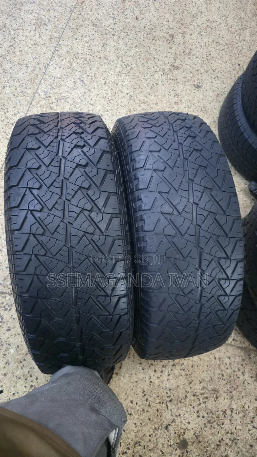 265/70r16 a/T Used Tyres for Tx,Landrover,Hilux and Other Cars