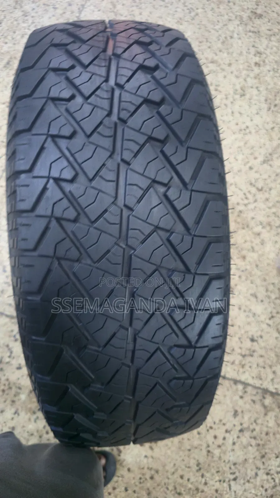 265/70r16 a/T Used Tyres for Tx,Landrover,Hilux and Other Cars
