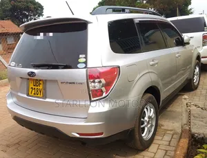 Subaru Forester 2010 White