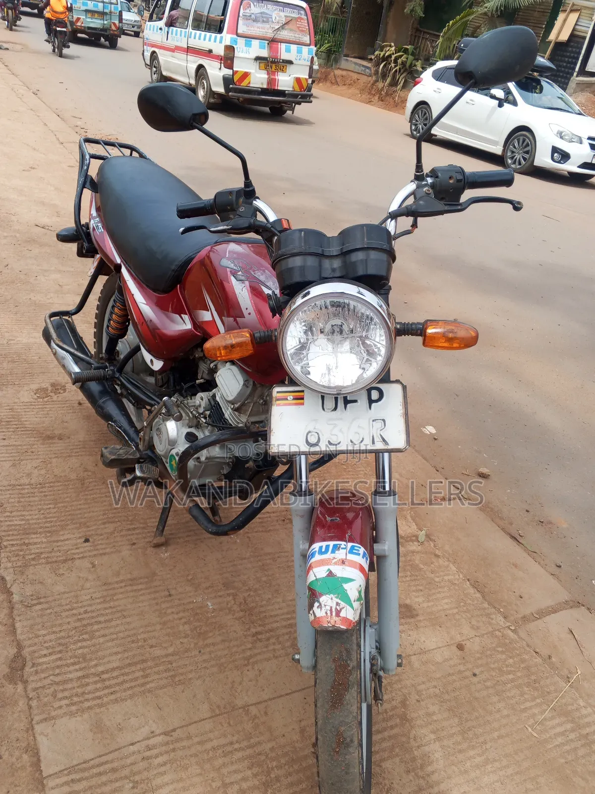 Bajaj Boxer 125 2022 Red