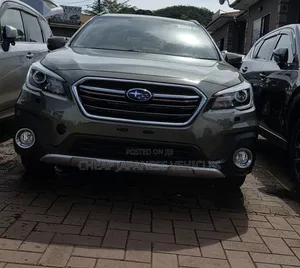 Subaru Outback 2.5i Premium AWD 2017 Green