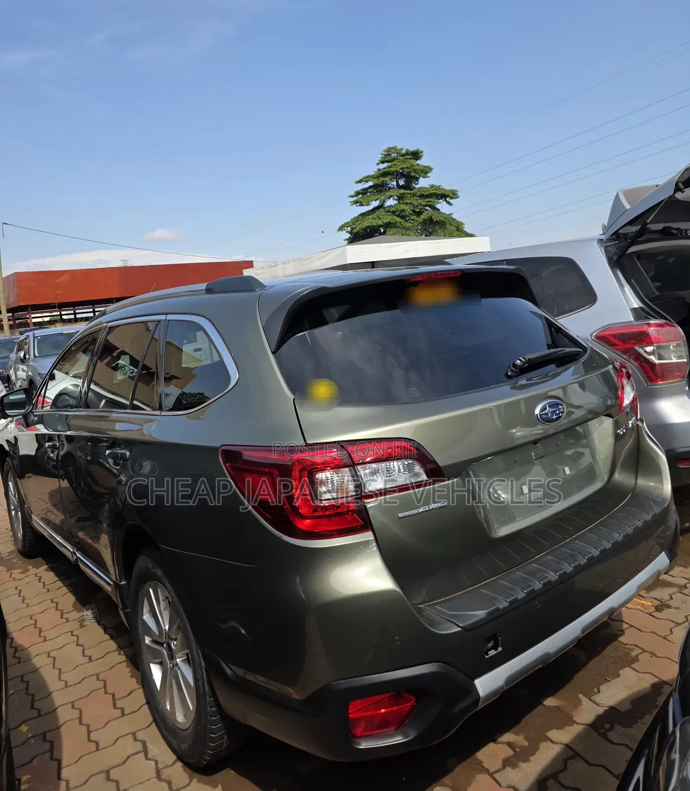 Subaru Outback 2.5i Premium AWD 2017 Green