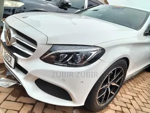 Mercedes-Benz C220 2019 White