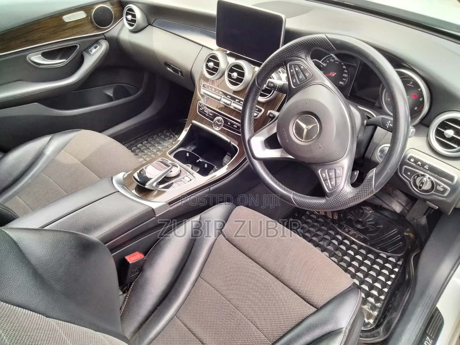Mercedes-Benz C220 2019 White
