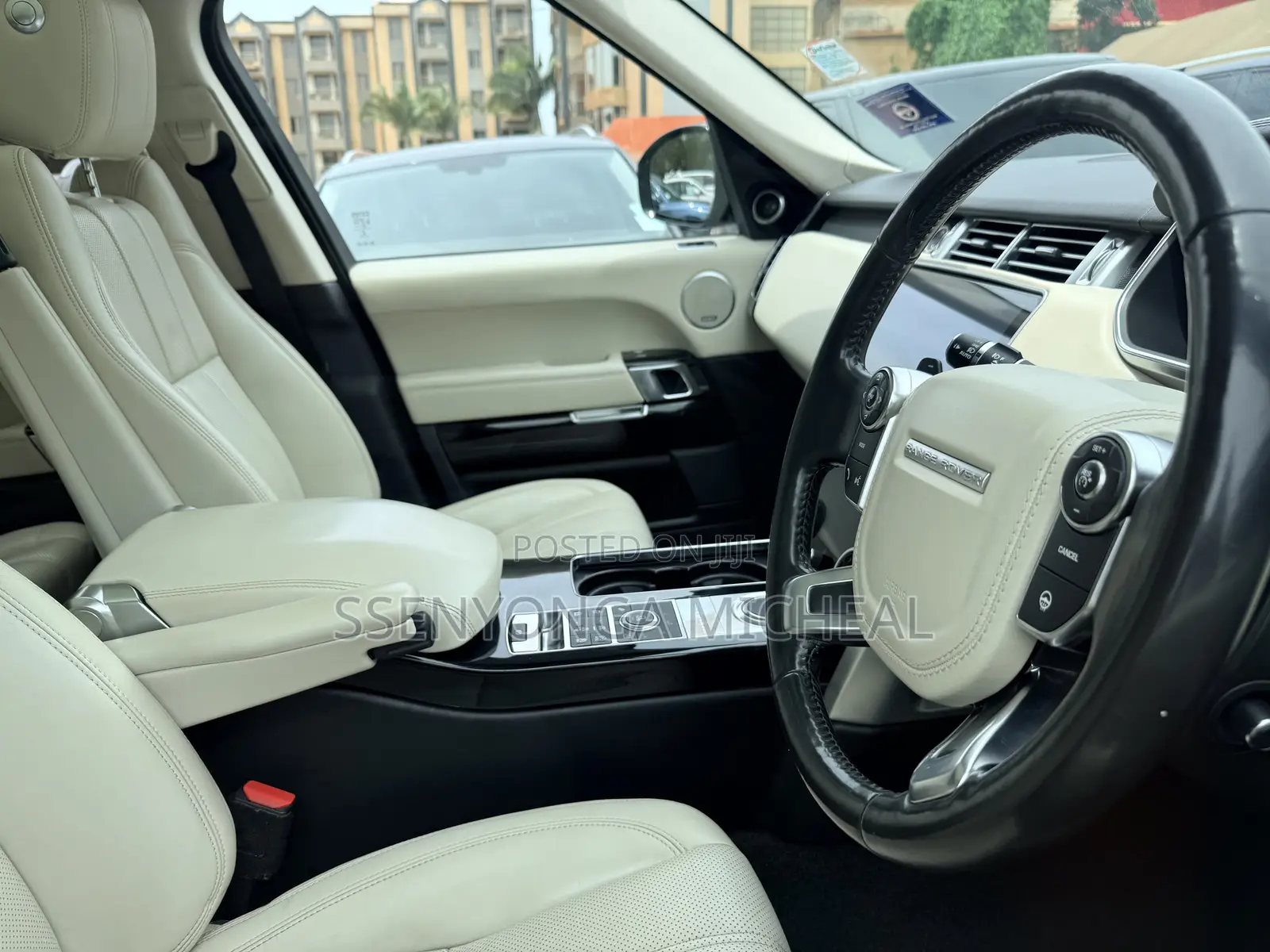 Land Rover Range Rover Vogue 2019 Green