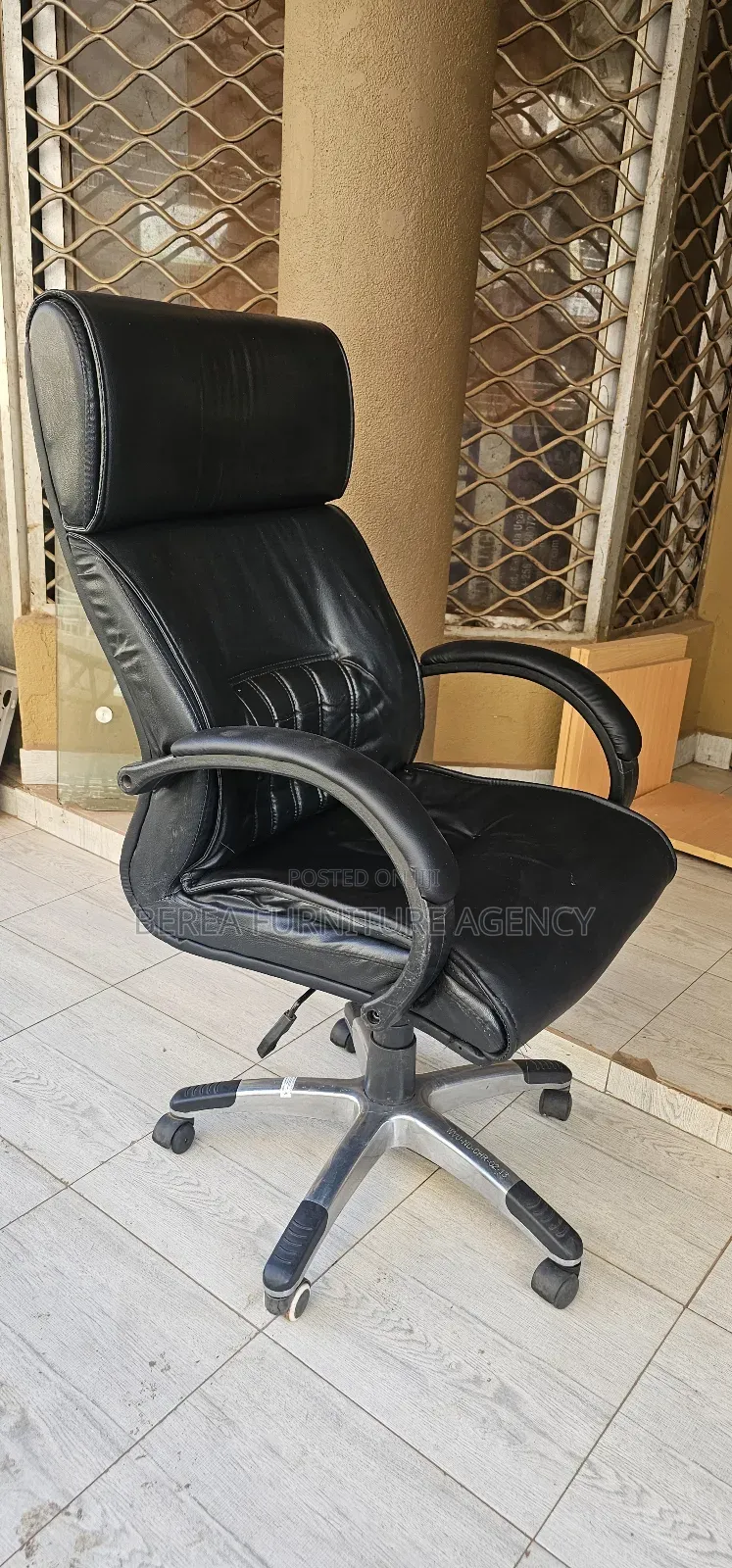 Heavy Duty Malaysian Executive Chair