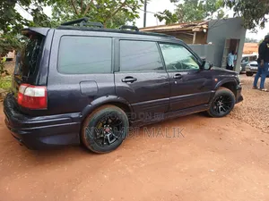 Subaru Forester 2002 Black
