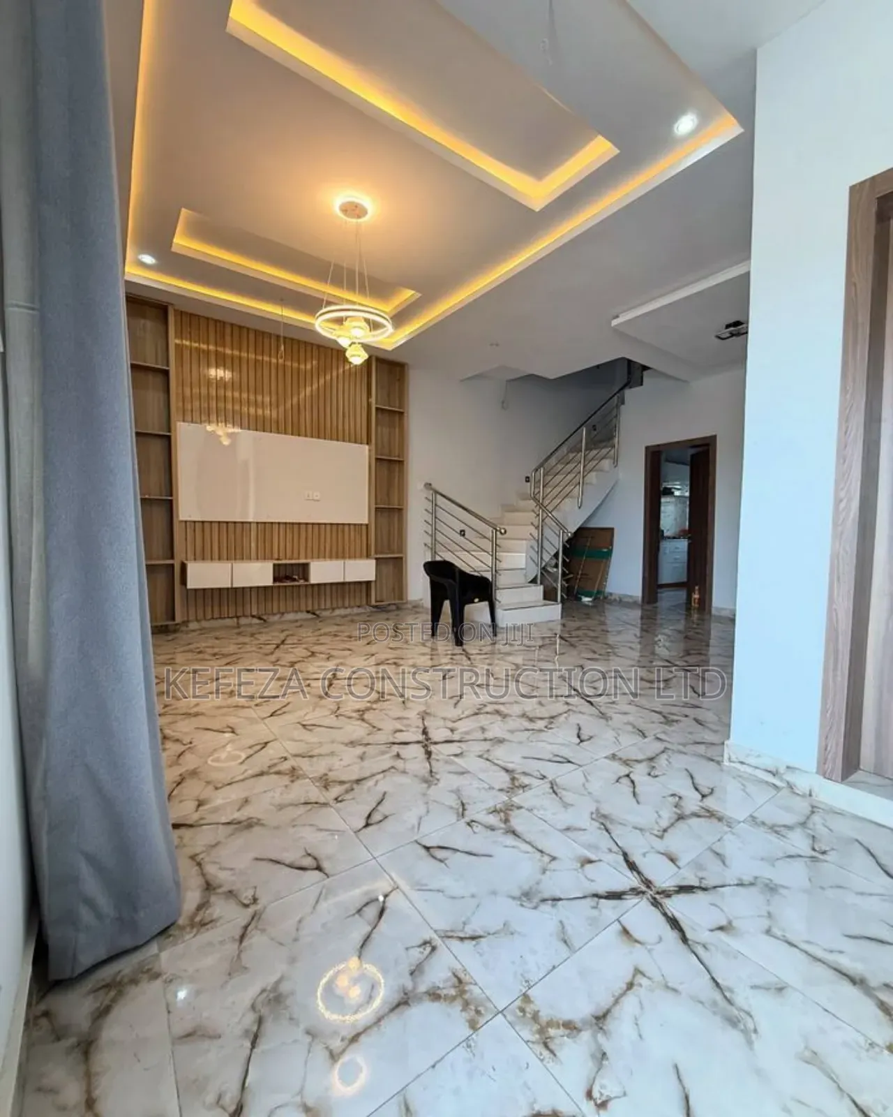 Yellow Lighting in Gypsum Ceilings