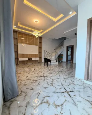 Yellow Lighting in Gypsum Ceilings