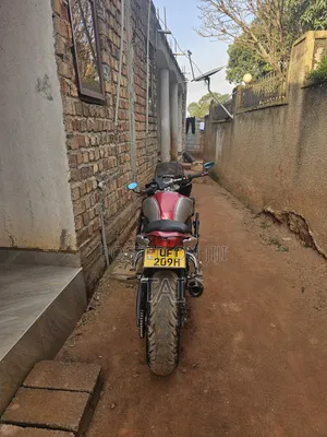 Yamaha FZ 2006 Red