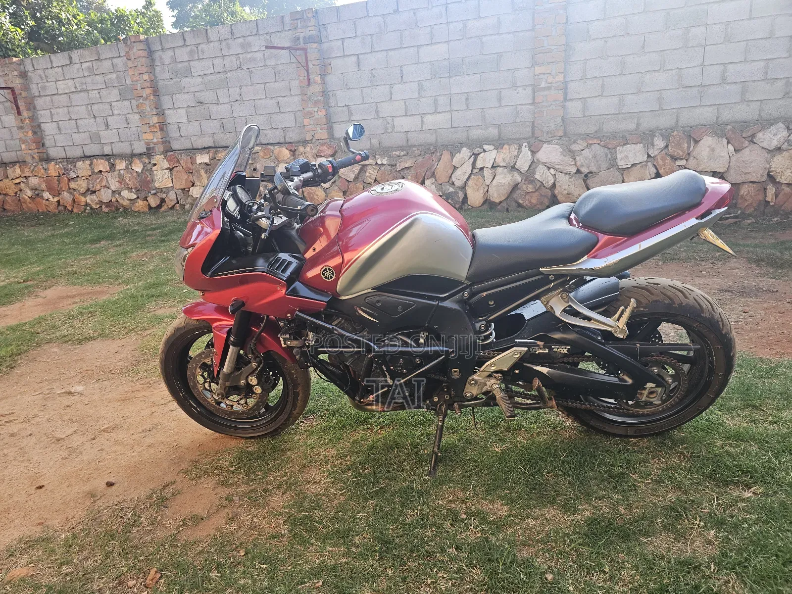 Yamaha FZ 2006 Red