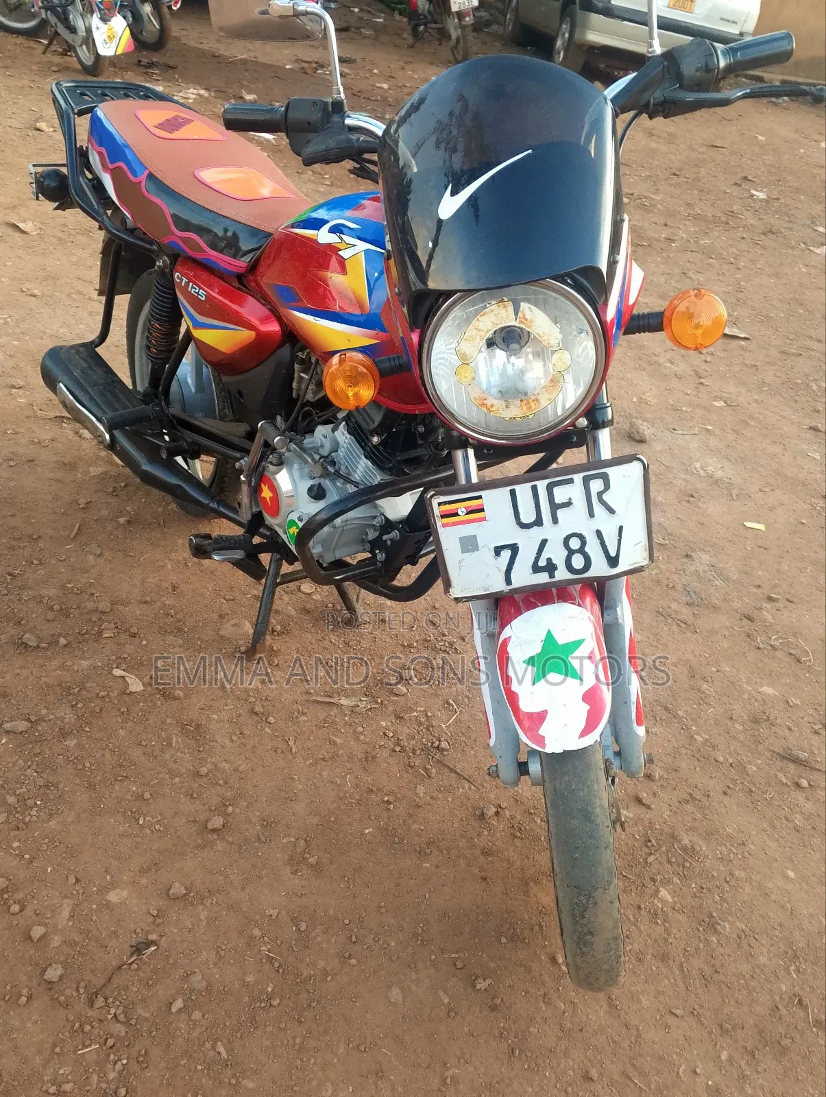 Bajaj Boxer 125 2023 Red