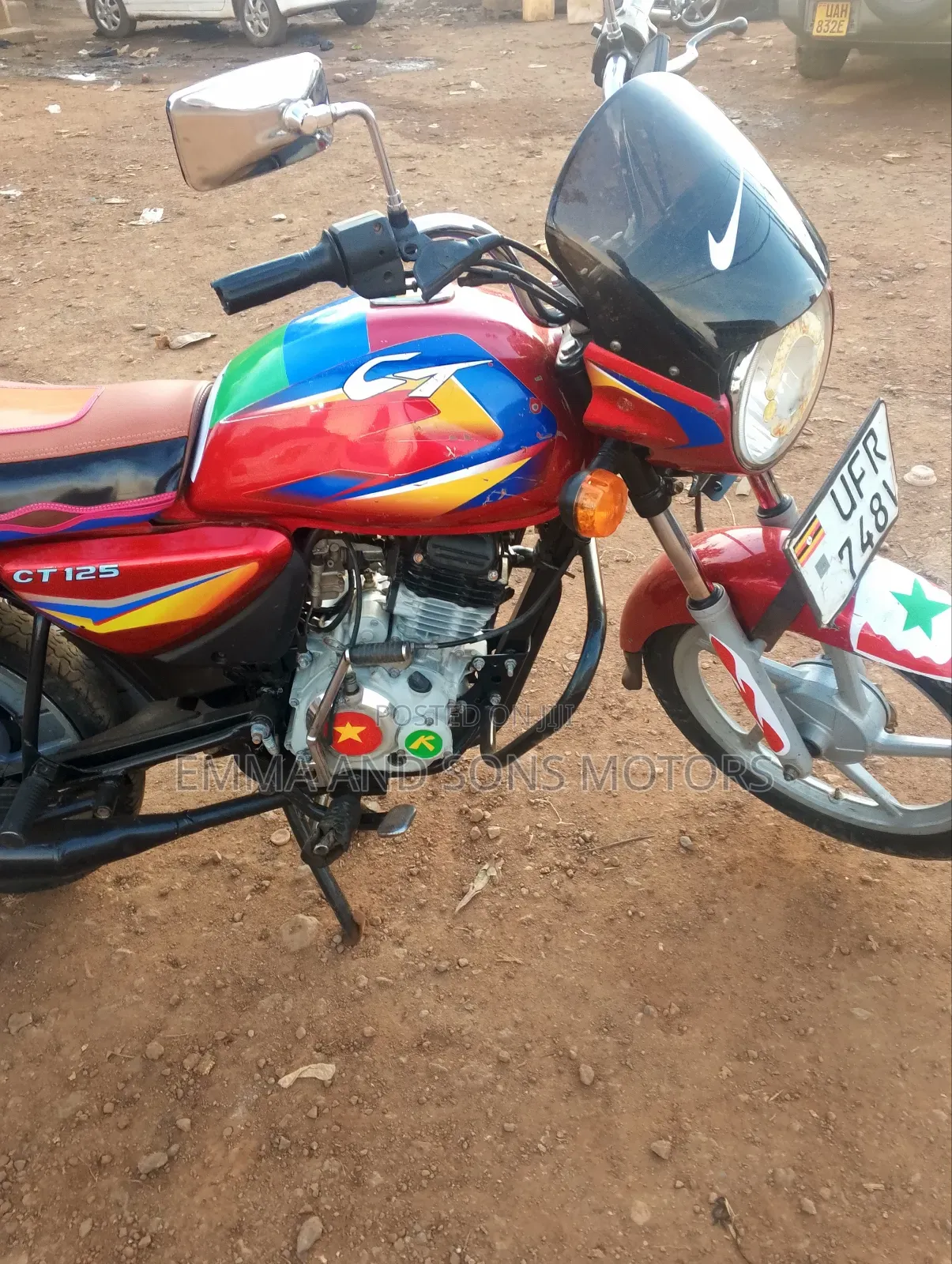 Bajaj Boxer 125 2023 Red