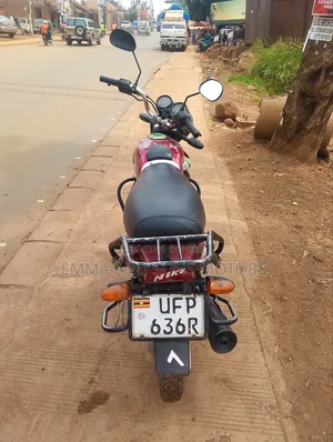 Bajaj CT 110X 2022 Red