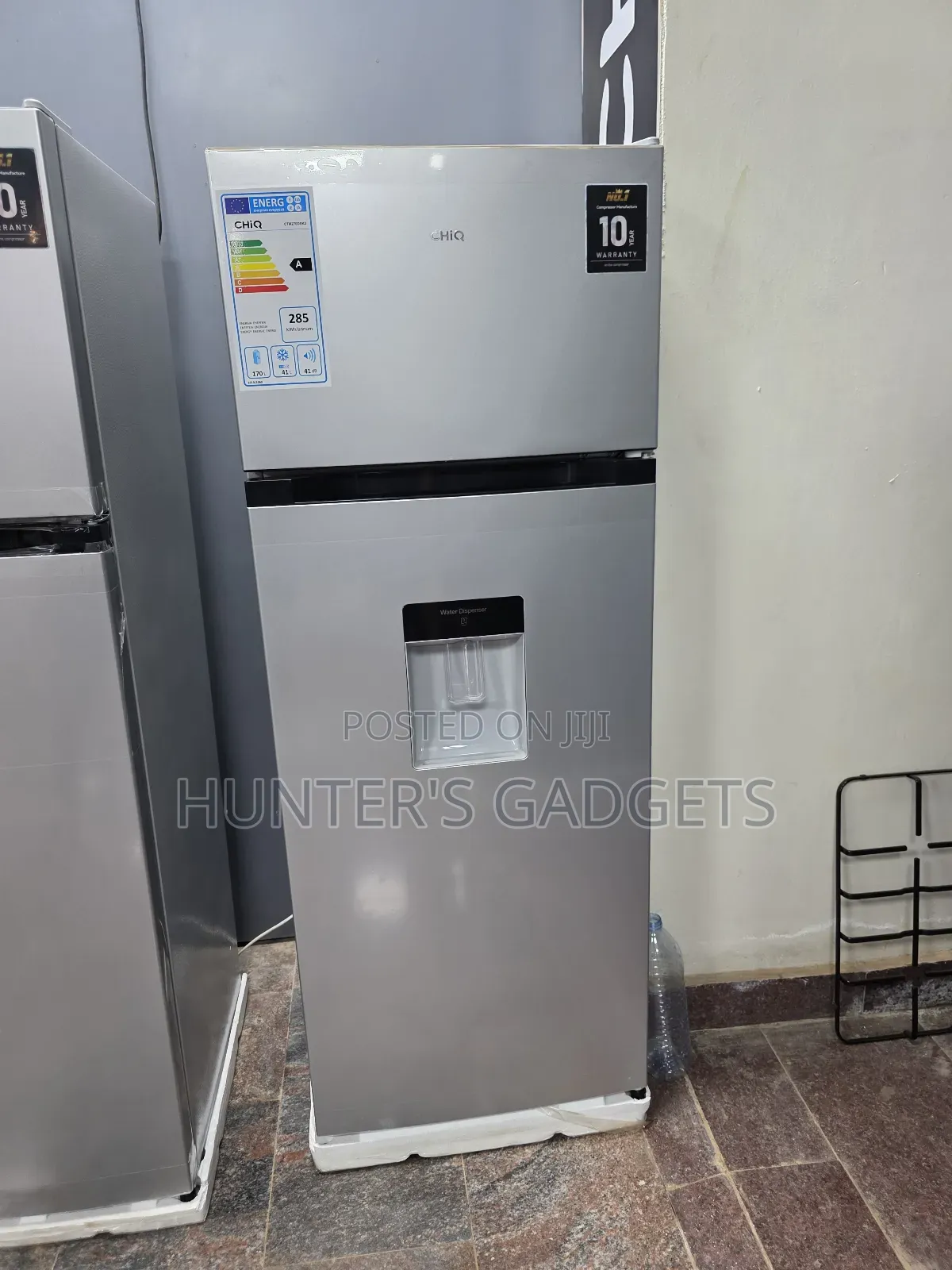 Chiq 270l Double Door Brand New Fridge With Water Dispenser Silver