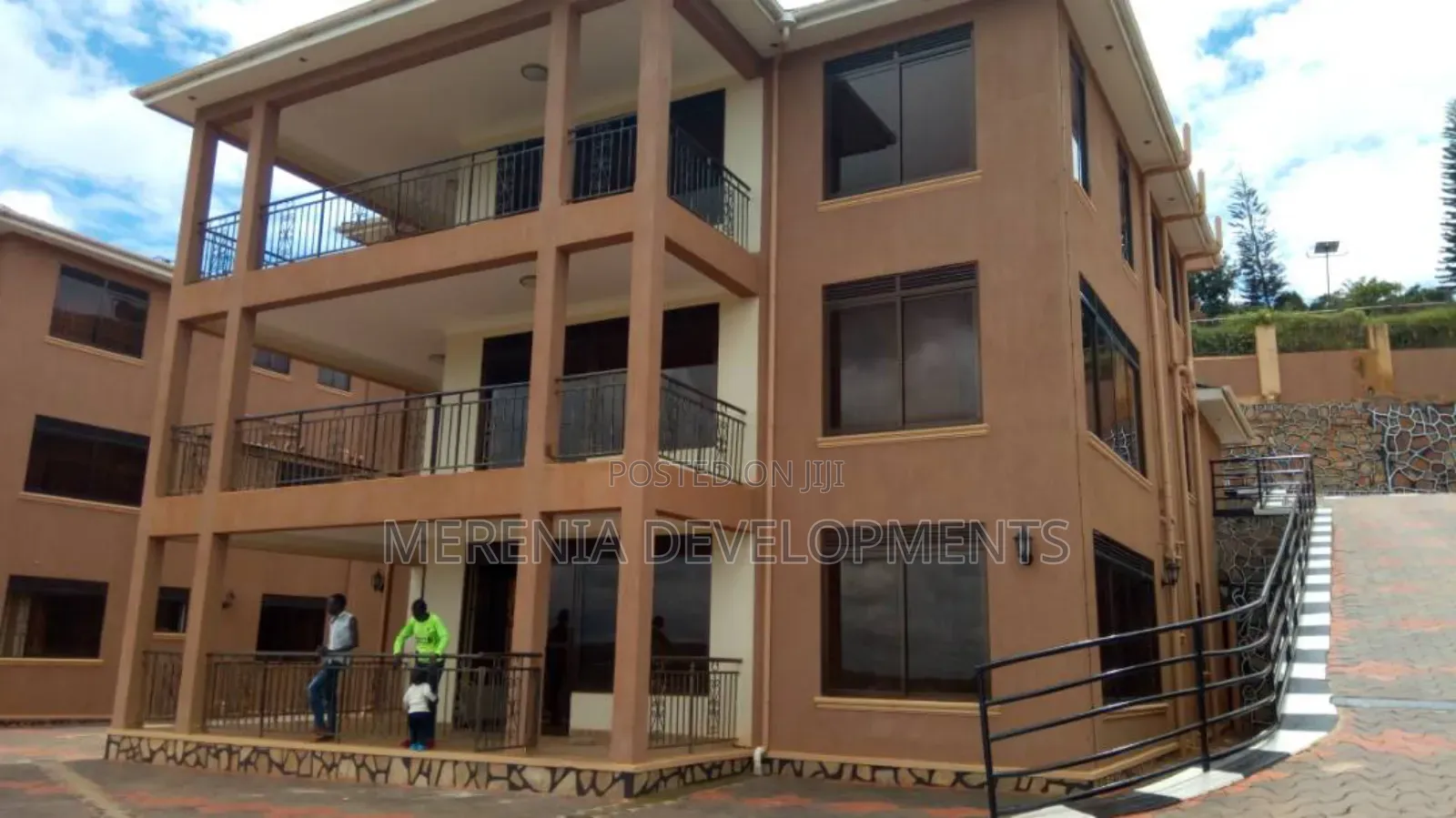 7bdrm House in Lubowa, Wakiso / Wakiso for rent