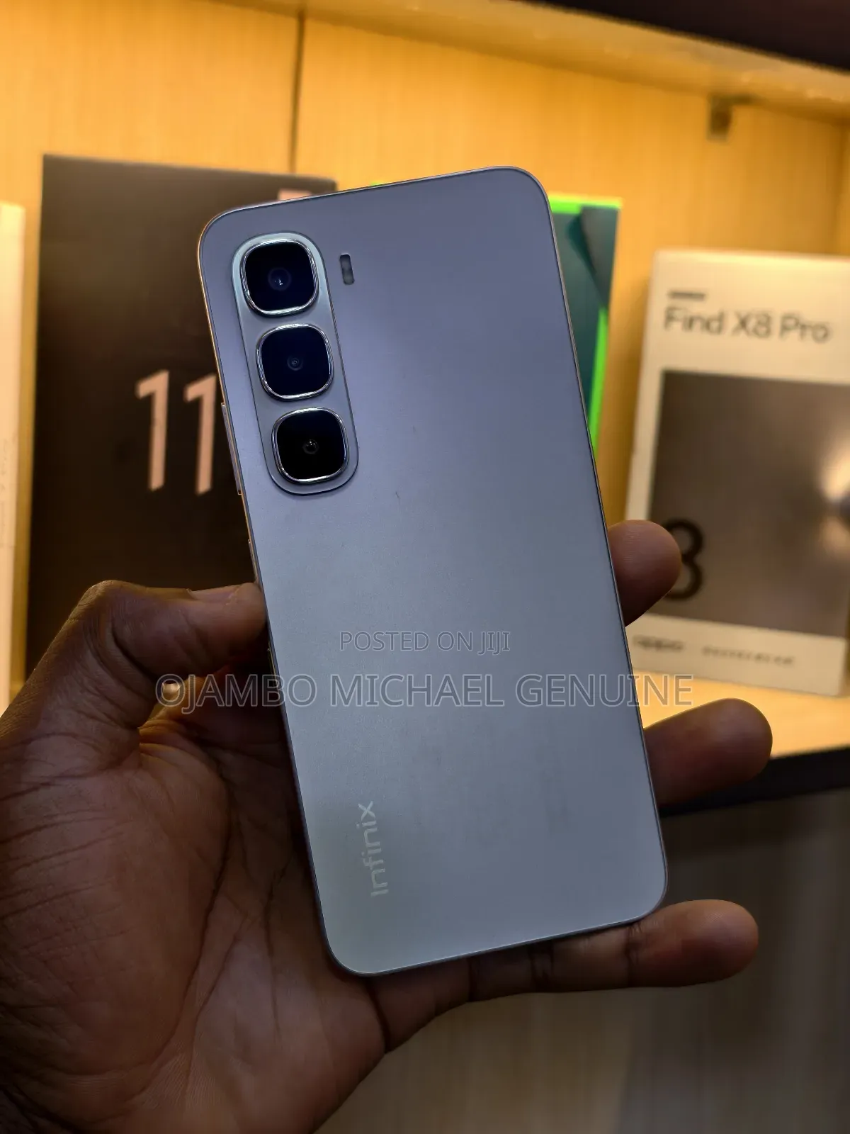 Infinix Hot 60i 128 GB Bronze