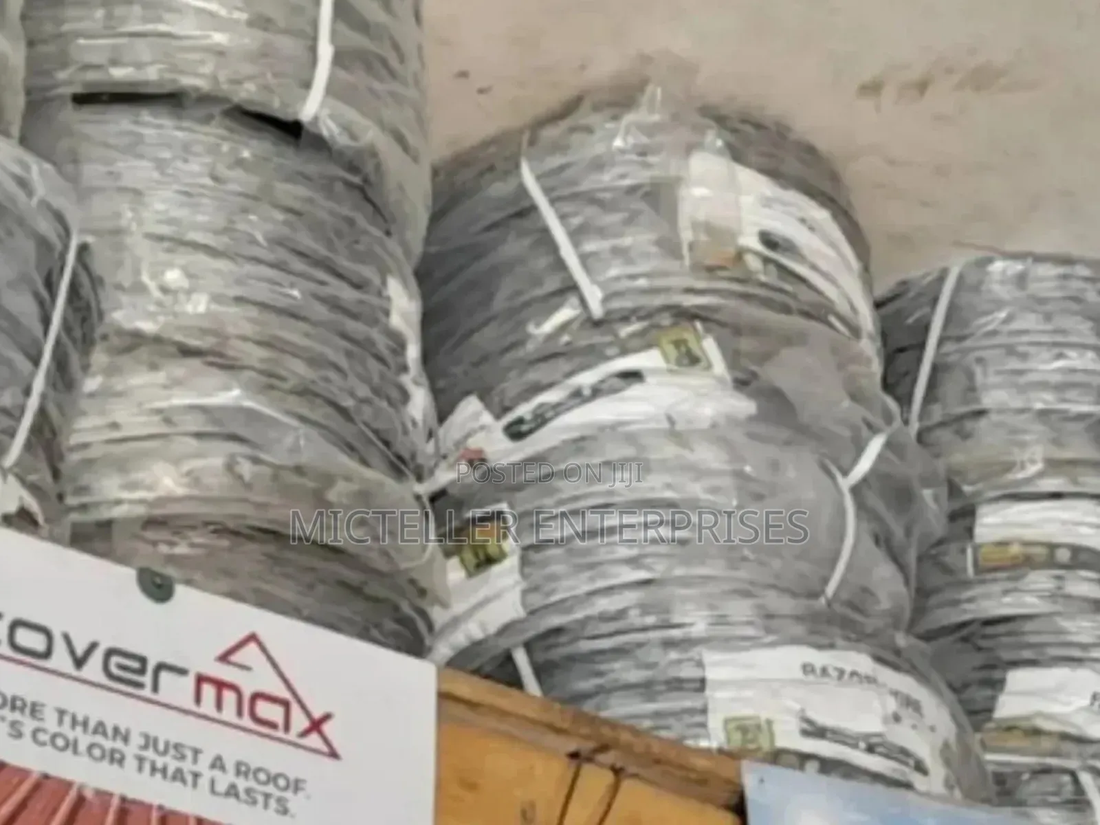 Roofings Razor Wire