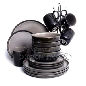 16-Piece Shinny Round Ceramic Tableware